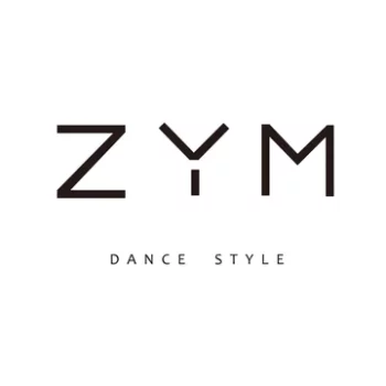 Logotyp marki ZymDanceStyle oferującej nowoczesną odzież treningową do tańca towarzyskiego.
