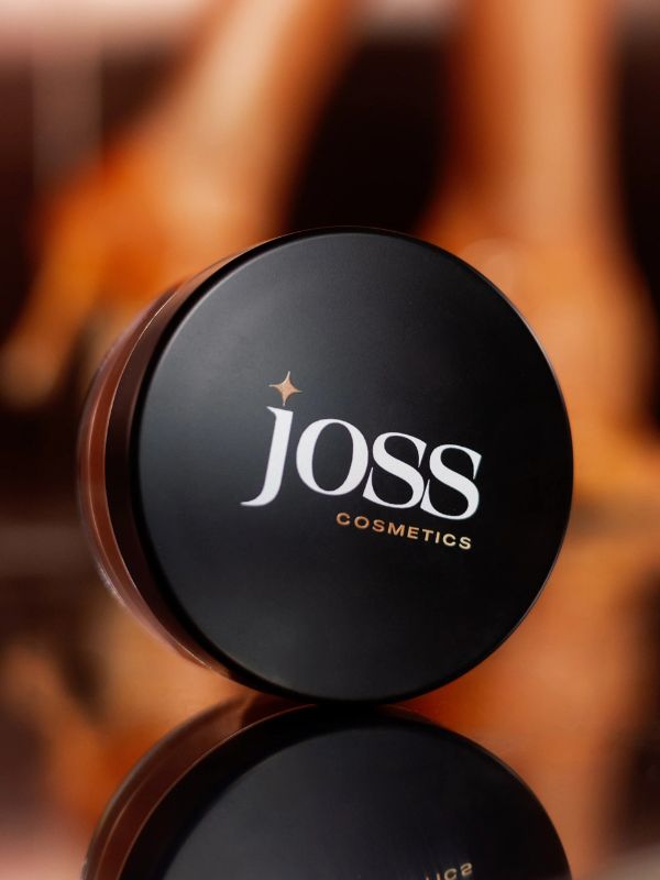 Puder Rozświetlający Joss Cosmetics Lśniący Sypki – Efekt Blasku